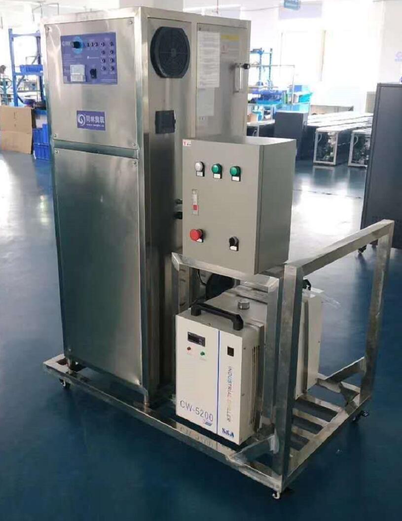 北京某藥廠雙水冷臭氧消毒機(jī)使用現(xiàn)場(chǎng) 北京某藥廠雙水冷臭氧消毒機(jī)使用現(xiàn)場(chǎng)